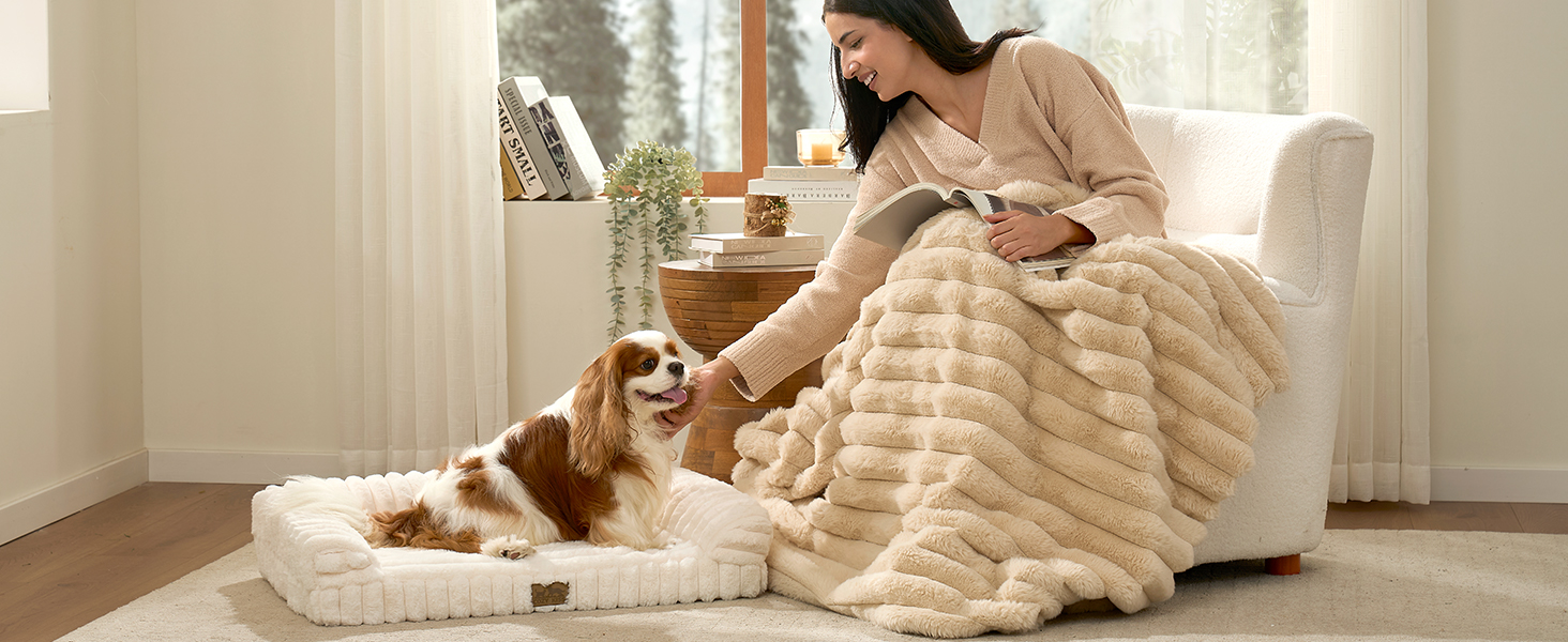 Ортопедичне ліжко для собак XL з штучного хутра, 110x80x17 см, сіре. Знімне, миється, водонепроникне, антиковзаюче.