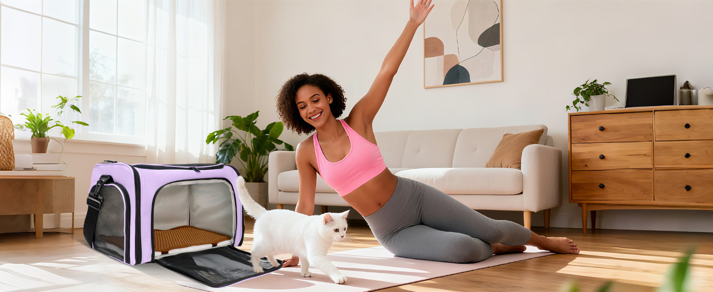 Транспортна сумка для котів та маленьких собак – складана переноска з гарною вентиляцією. Сумка-переноска з вологостійким вкладишем для безпечного транспортування до ветеринара, у подорожах та в авто (фіолетовий)