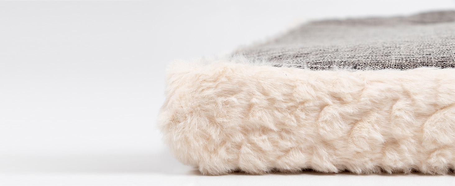 TrendPet VitaBed Бежеве - Ортопедичне ліжко для собак з 5см Memory Foam (100x90 см)