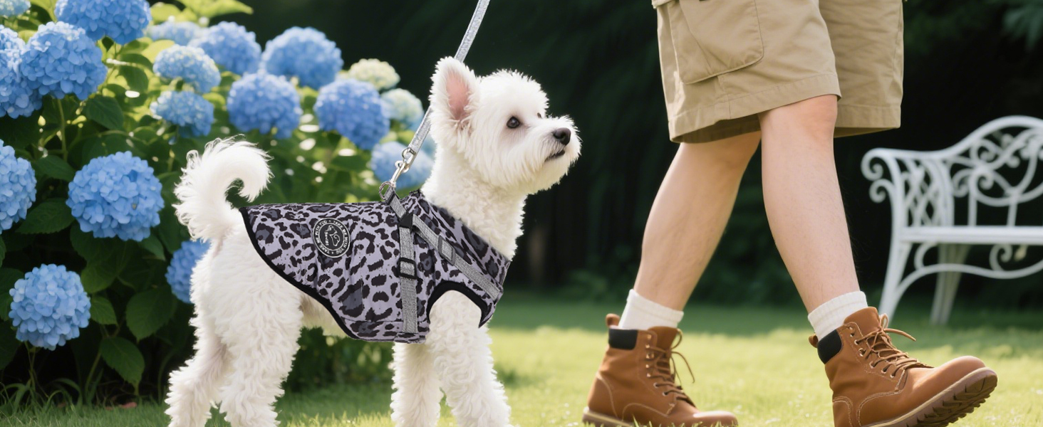 Водонепроникна куртка для собак на зиму з інтегрованим шлейкою та блискавкою. Теплий зимовий костюм для цуценят з леопардовим принтом, червоний (M)