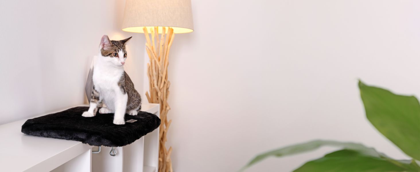 Кішка лежанка для вікна Lionto, м'яка, плюшева, 35x50 см, сіра, до 15 кг