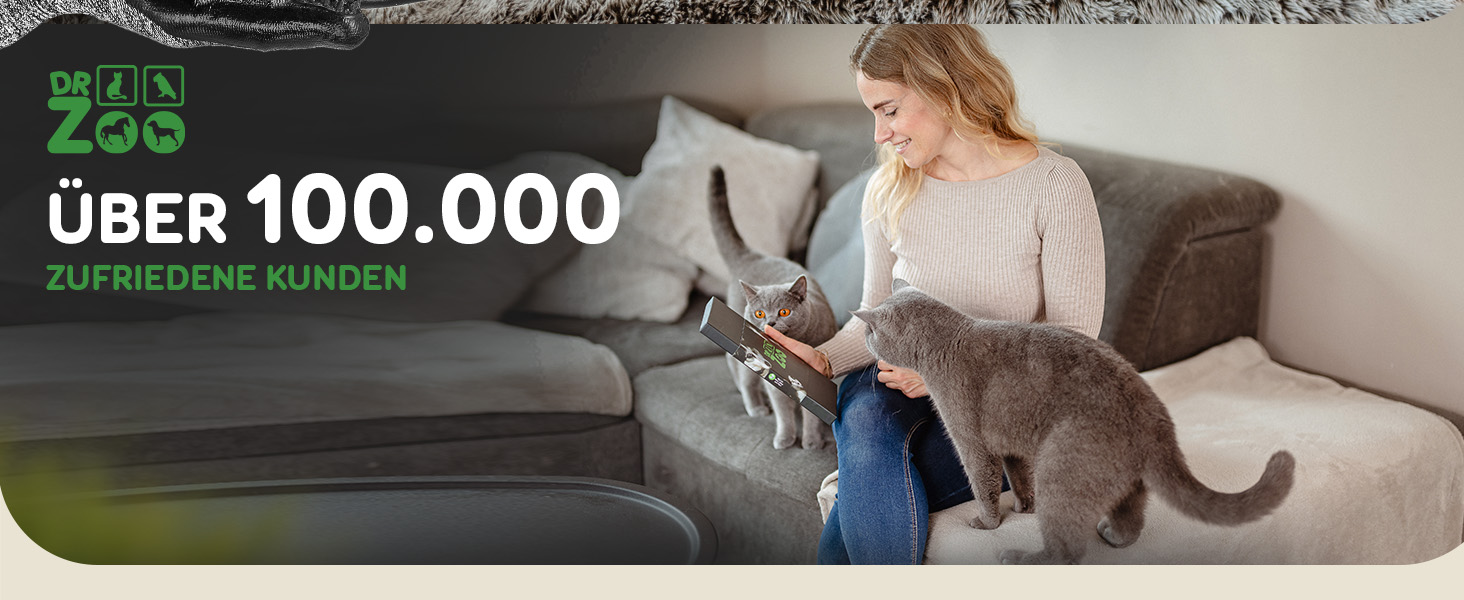 Рукавичка для грумінгу тварин DR Zoo (1 пара, розмір S) – для собак, котів та коней. Ефективне видалення шерсті, м'який дизайн з нопочками, підходить для короткої та довгої шерсті, мокрого та сухого хутра. Підходить для вузьких жіночих рук.