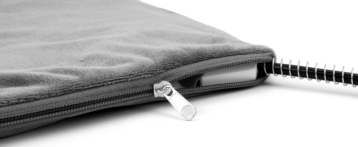 Килимок грілка для котів та собак Outdoor, 70x40 см, 50 Вт