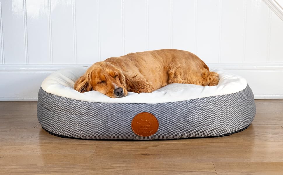 Ліжко для собак Elite Paws UK: ортопедичне, з двошаровим шаром піни та плюшевою подушкою, підтримка голови, шиї та суглобів, знімний чохол з флісу кремово-сірого кольору