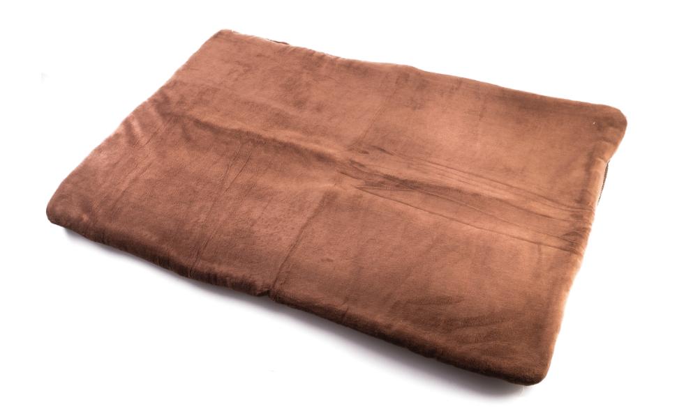 М'яка ковдра для собак, 100x70 см - водонепроникна, миюча, нековзна, для дому та на вулицю, коричнева