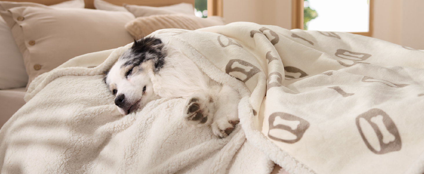 Водонепроникний коврик для собак BEDSURE великих порід - 152x127 см, миючий, з Sherpa Fleece, м'який, сірий XL (127x152)