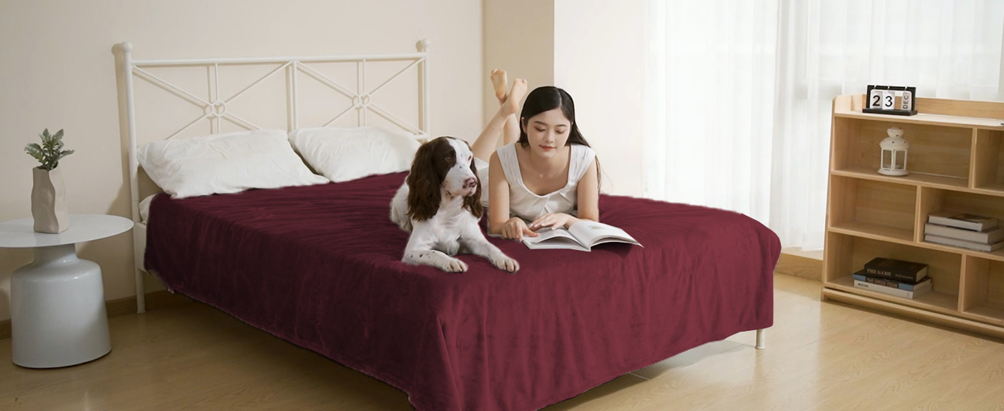 Водонепроникний килимок DUJUIKE для собак та котів, 76x102 см, бордовий (фланель)