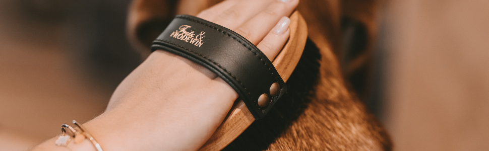 Набір щіток для собак Fritz & Frodewin 'Довга шерсть' | Преміум набір для догляду за шерстю собак | Щітки для вичісування | Для щоденного догляду | З сертифікованого дерева FSC | Безкоштовний засіб для чищення щіток | 100% Made in Germany