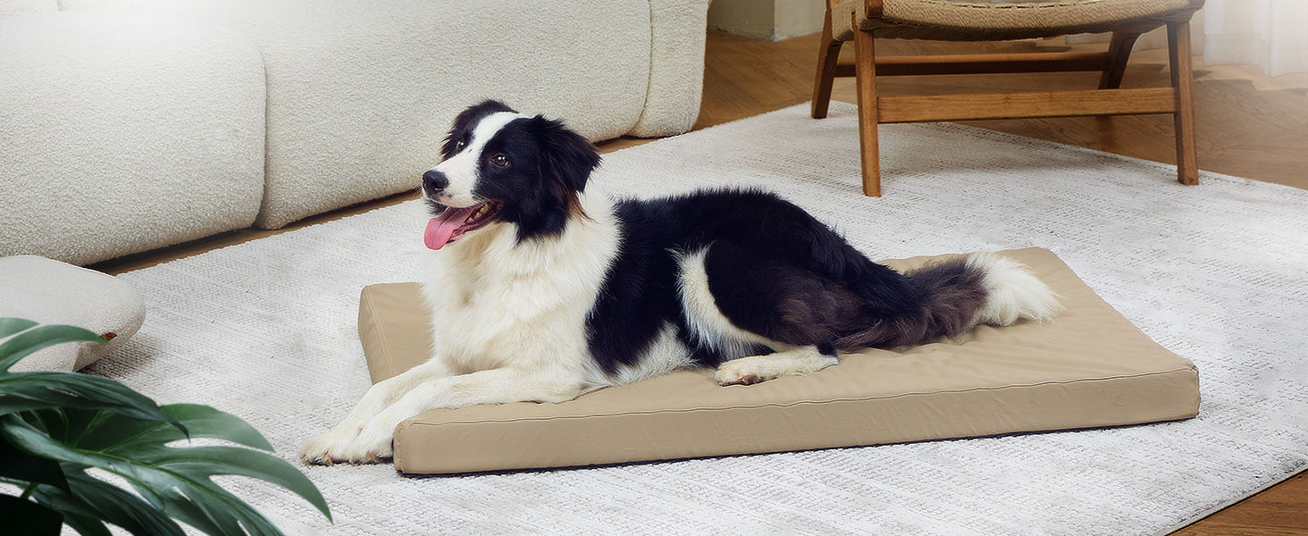 М'яке ортопедичне ліжко для собак середніх порід, коричневе, з антиковзким покриттям, з штучної шкіри, миється, розмір 83 x 55 x 7 см