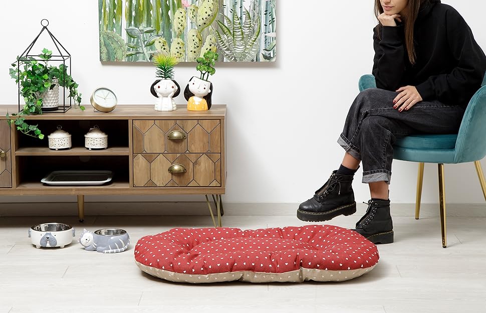 Лежанка для собак та котів Baroni Home - XL, 62x100x9 см, двостороння, серця, сірий та бордовий кольори