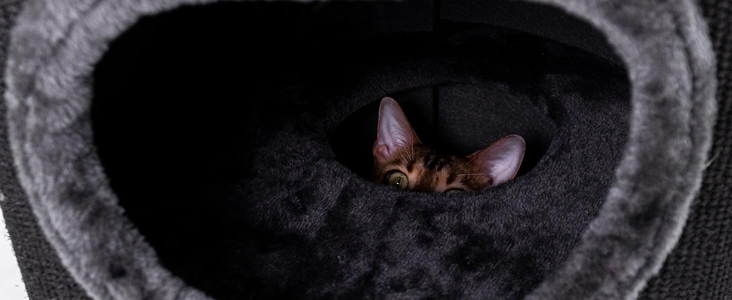 Petrebels Дряпка для котів - дряпка-домик, 110 см, чорна