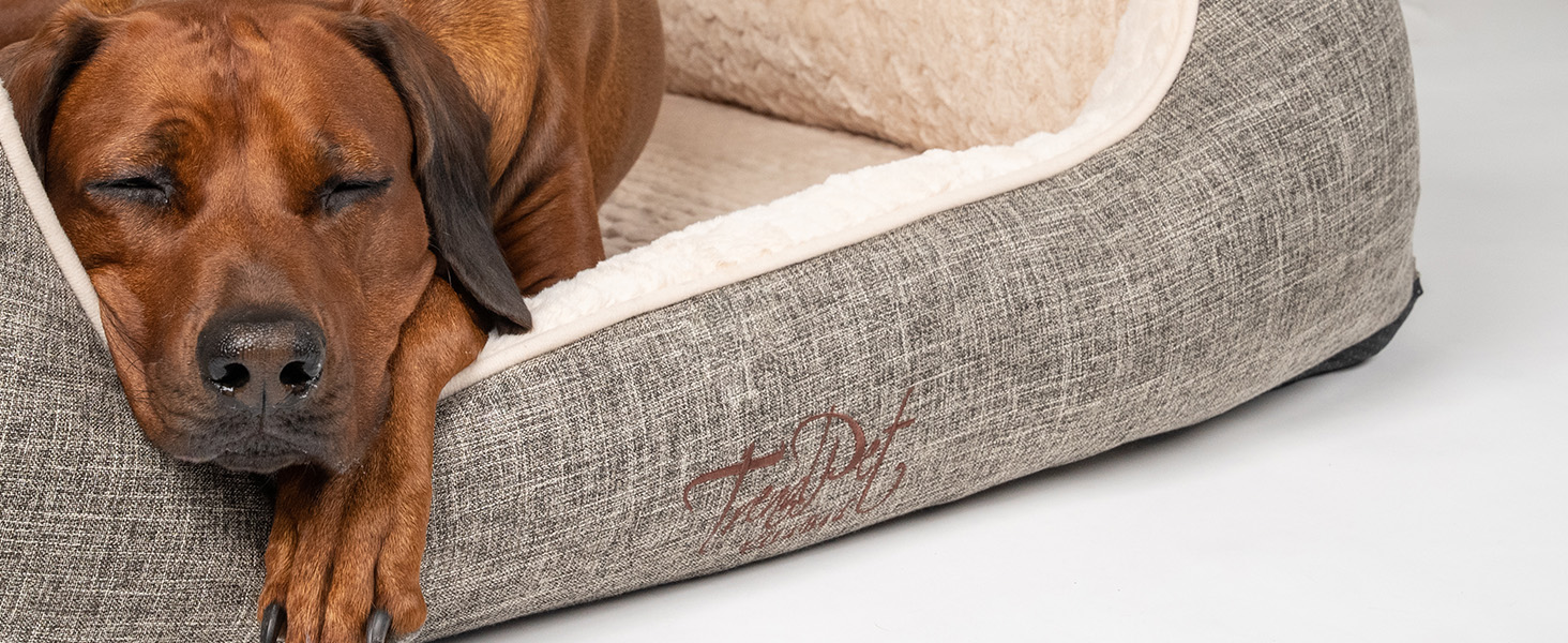 TrendPet VitaBed Бежеве - Ортопедичне ліжко для собак з 5см Memory Foam (100x90 см)