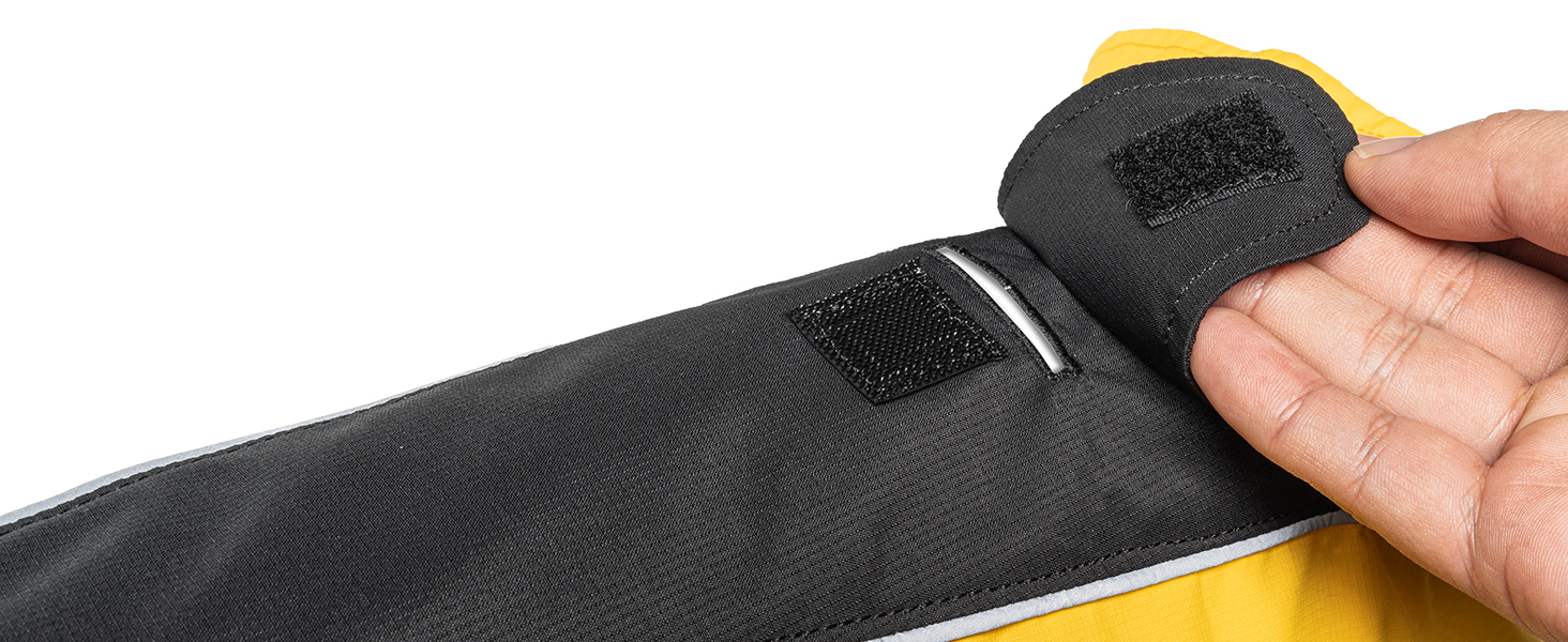 Дощовик для собак TSPRO Premium, червоний, водонепроникний, з світловідбиваючими смугами, для собак малих та середніх порід, розмір M (Обхват грудей 54-69 см, Обхват шиї 45-60 см, Довжина спини 39 см)