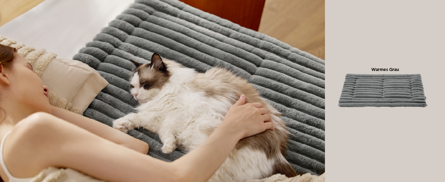 Тепла самонагрівальна підстилка для котів та собак BEDSURE - 76x50 см. Зручна, миюча, з антиковзаючою основою. Підійде для кліток та лежанок.