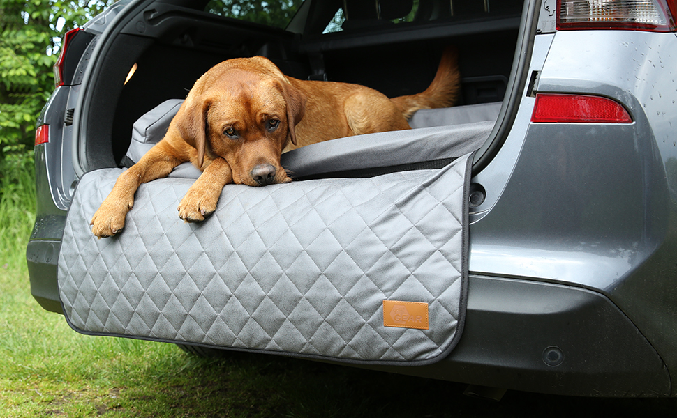 Ваш GEAR Termoli - лежанка для собак 100x70 см, захист для багажника авто, еко-шкіра, миється, преміум якість. Лежанка для собак, корзина для собак, килимок для собак, туристична лежанка.