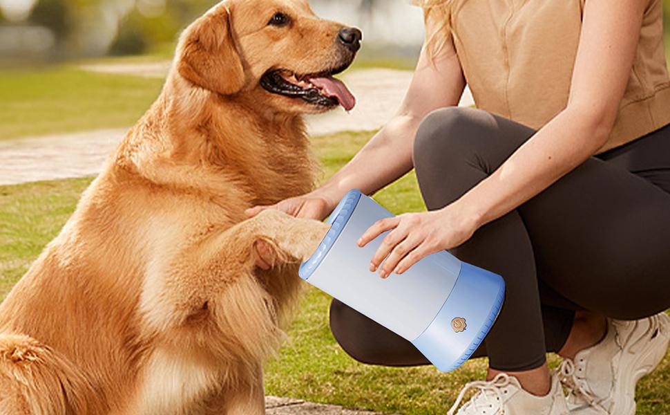 Автоматичний очищувач лап для собак – USB-чаша для миття лап | Очищувач кігтів для собак, інструмент для чищення лап собак, очищувач лап для собак, щітка для догляду за кігтями домашніх тварин для маленьких собак, M (Білий рожевий)